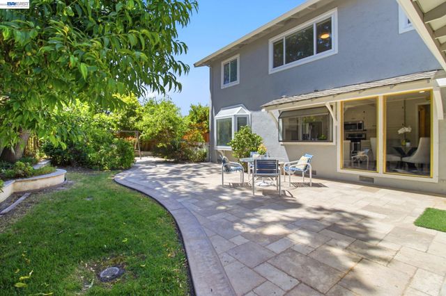 6674 Via San Blas, Pleasanton, CA 94566