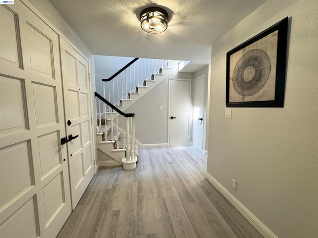 6674 Via San Blas, Pleasanton, CA 94566