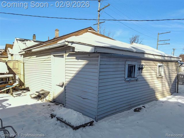 238 Richter St Street, River Rouge, MI 48218