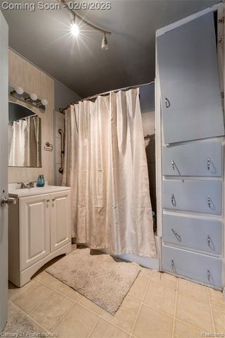 238 Richter St Street, River Rouge, MI 48218