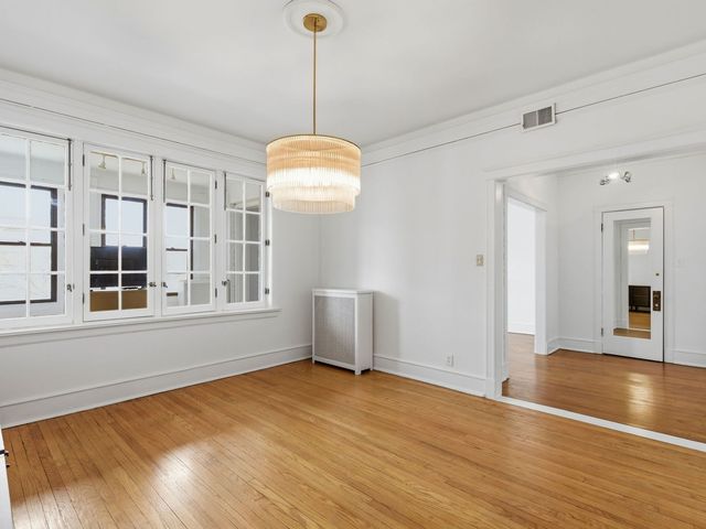 5108 S Woodlawn Avenue 3G, Chicago, IL 60615