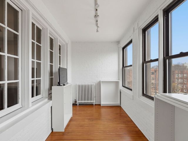 5108 S Woodlawn Avenue 3G, Chicago, IL 60615