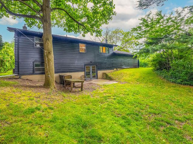 5975 Bonanza Drive, Stevensville, MI 49127