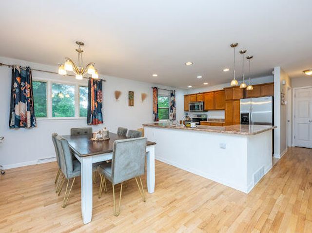 5975 Bonanza Drive, Stevensville, MI 49127