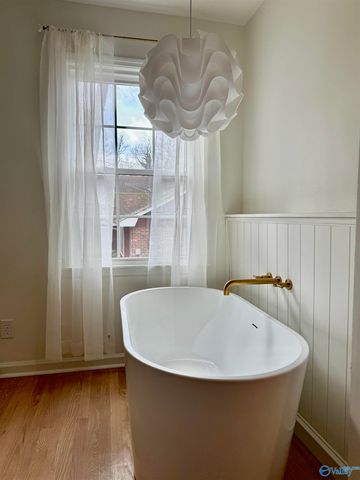 8602 Hickory Hills Lane SE, Huntsville, AL 35802