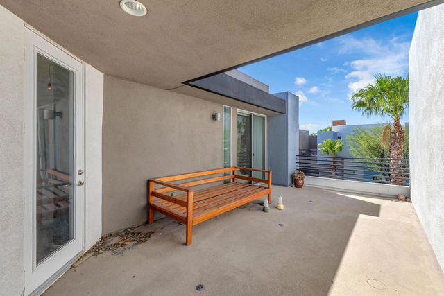 218 Sandy Point Trail, Palm Springs, CA 92262