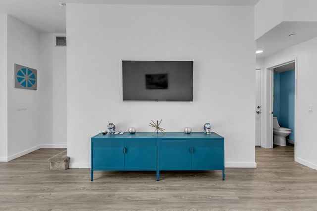 218 Sandy Point Trail, Palm Springs, CA 92262
