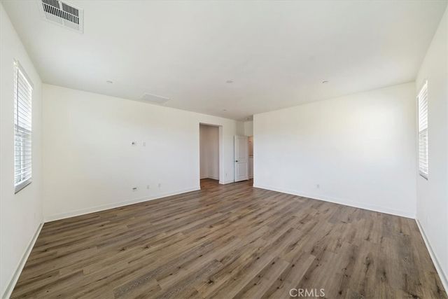 433 Harding Circle, Corona, CA 92879