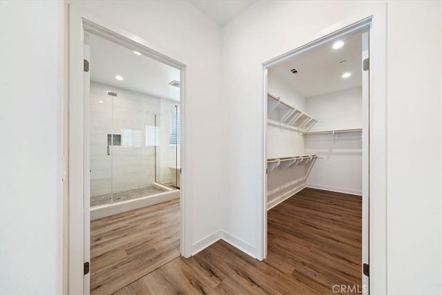 433 Harding Circle, Corona, CA 92879