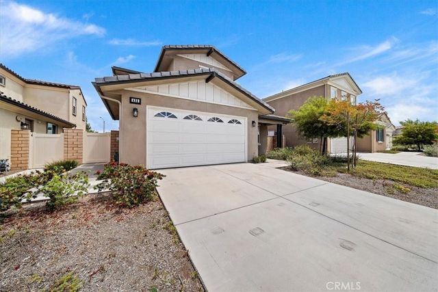 433 Harding Circle, Corona, CA 92879