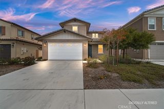 433 Harding Circle, Corona, CA 92879