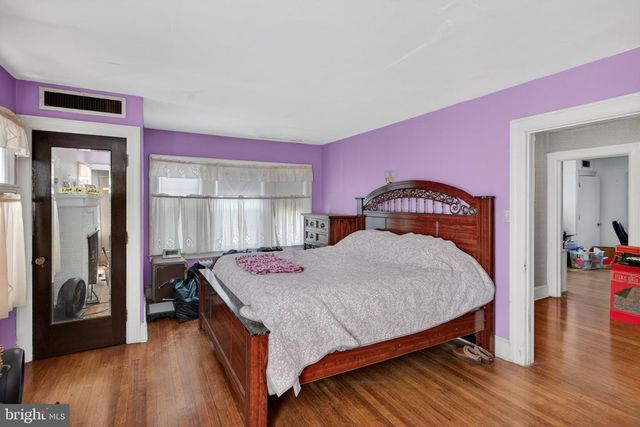 426 SANHICAN DR, Trenton, NJ 08618