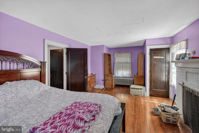426 SANHICAN DR, Trenton, NJ 08618