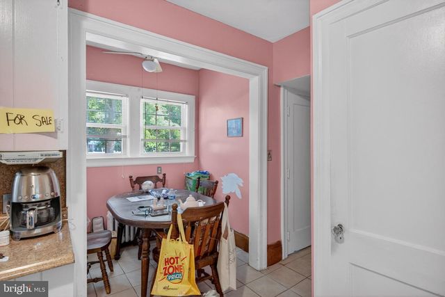 426 SANHICAN DR, Trenton, NJ 08618