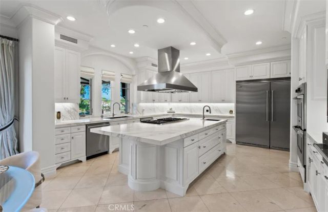 23 Skyridge, Newport Coast, CA 92657