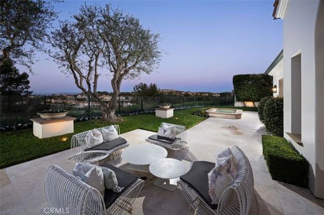 23 Skyridge, Newport Coast, CA 92657