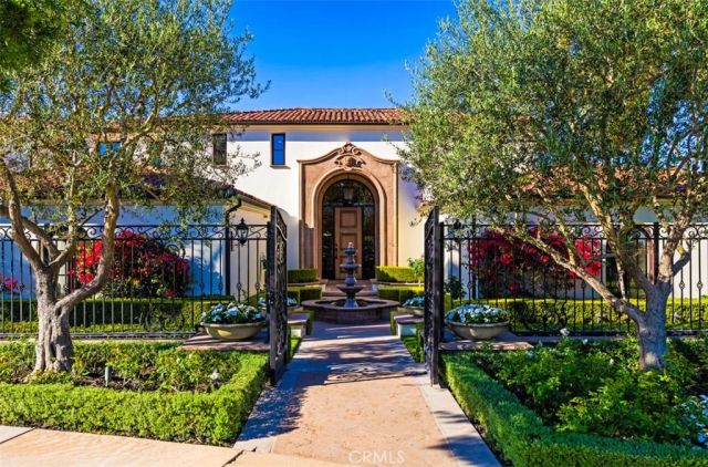 23 Skyridge, Newport Coast, CA 92657
