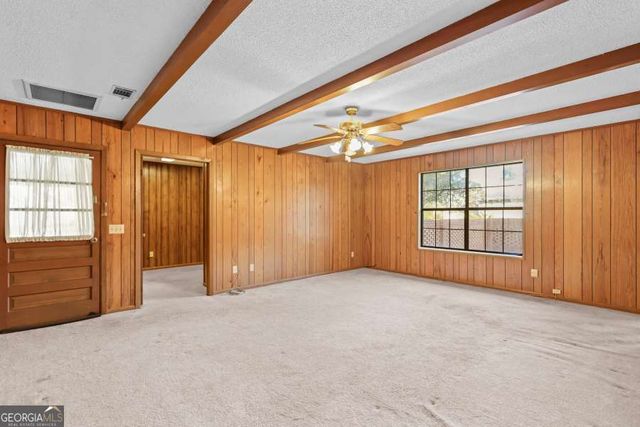 1276 Spring Grove Road, Jesup, GA 31545