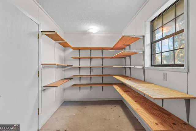 1276 Spring Grove Road, Jesup, GA 31545