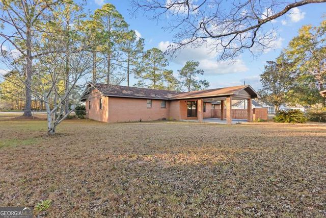 1276 Spring Grove Road, Jesup, GA 31545