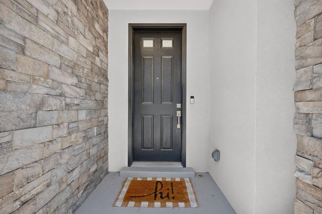 239 Vista Azul Lane NW, Albuquerque, NM 87114