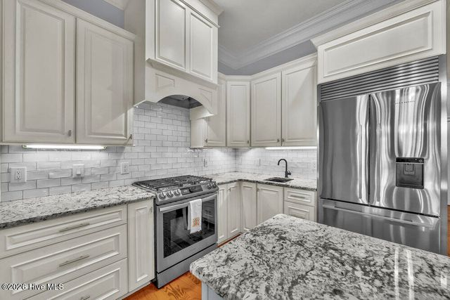3807 Ridge Crest Drive, Southport, NC 28461