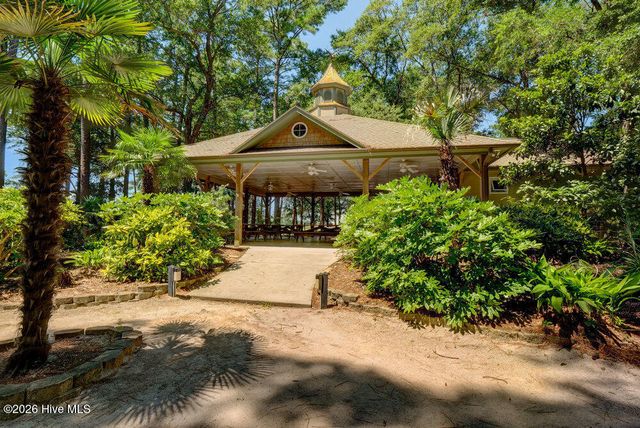 3807 Ridge Crest Drive, Southport, NC 28461