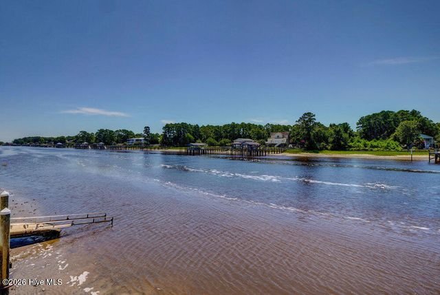 3807 Ridge Crest Drive, Southport, NC 28461