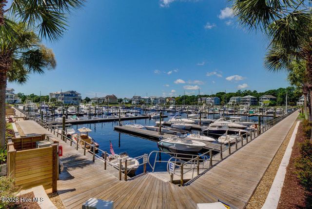 3807 Ridge Crest Drive, Southport, NC 28461