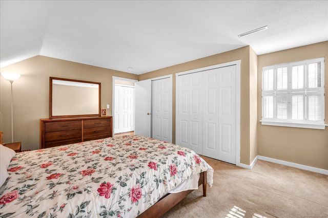 81 Hollister Way North 81, Glastonbury, CT 06033