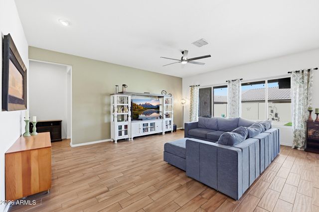 18932 W WINDSOR Boulevard, Litchfield Park, AZ 85340