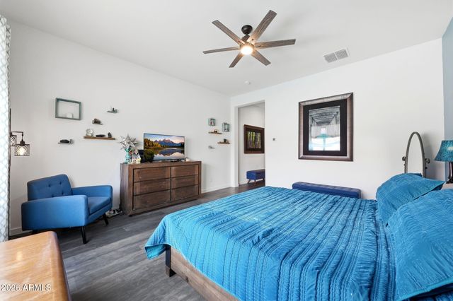 18932 W WINDSOR Boulevard, Litchfield Park, AZ 85340