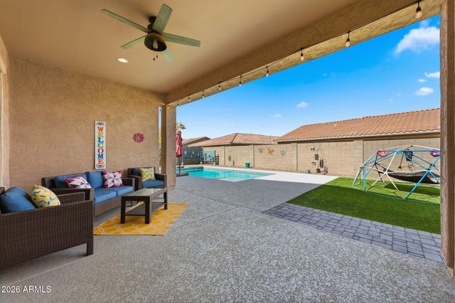 18932 W WINDSOR Boulevard, Litchfield Park, AZ 85340