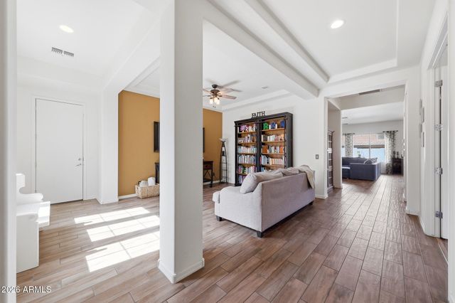 18932 W WINDSOR Boulevard, Litchfield Park, AZ 85340