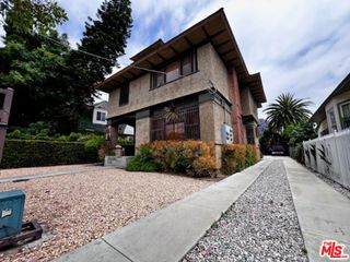 2108 Oak Street, Los Angeles, CA 90007