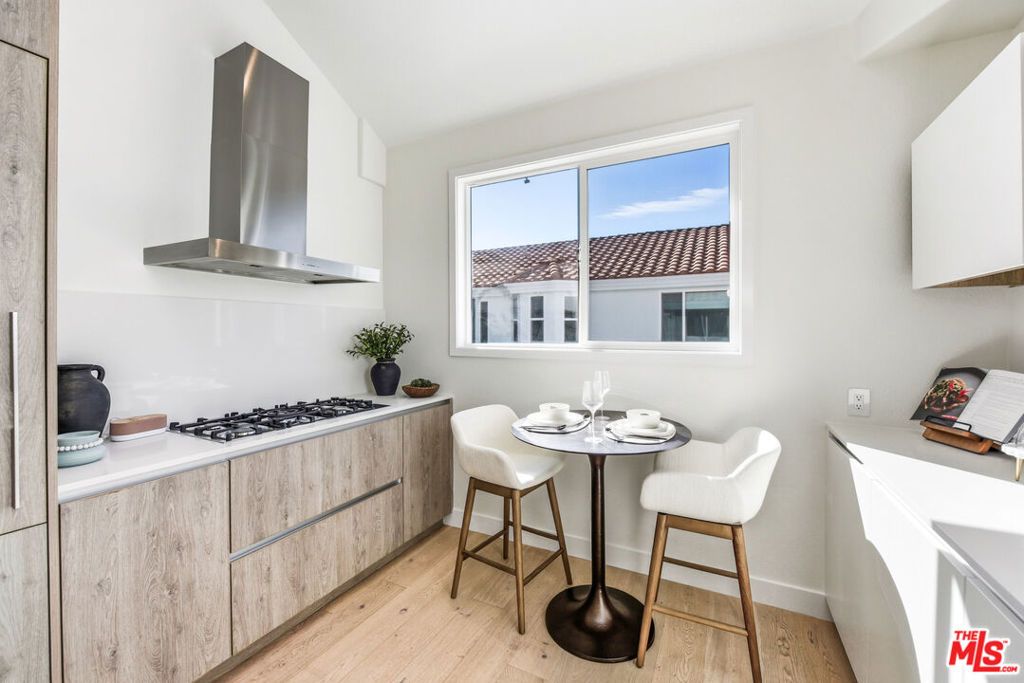 Image 18 of property listing at 6487 Cavalleri Road 429, Malibu, CA 90265