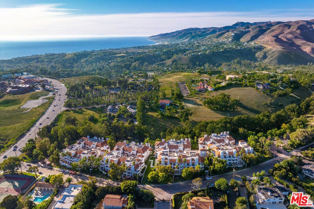 Image 32 of property listing at 6487 Cavalleri Road 429, Malibu, CA 90265