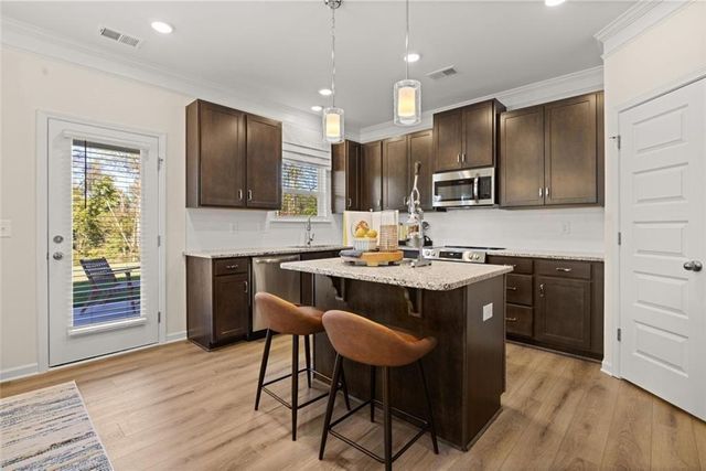 207 Oakmont Drive, Dallas, GA 30132