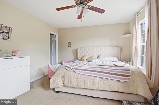 6069 TRIDENT LN, Woodbridge, VA 22193