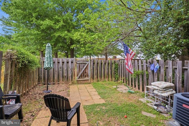 6069 TRIDENT LN, Woodbridge, VA 22193