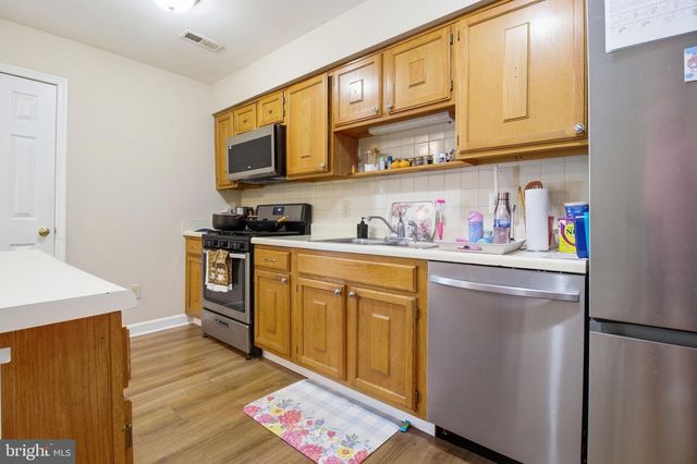 6069 TRIDENT LN, Woodbridge, VA 22193