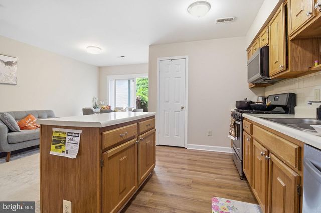 6069 TRIDENT LN, Woodbridge, VA 22193