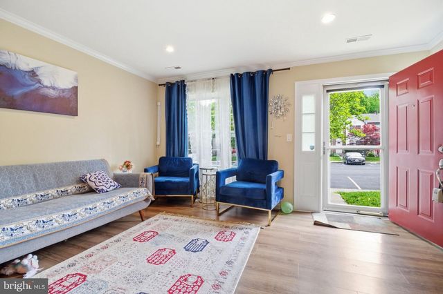 6069 TRIDENT LN, Woodbridge, VA 22193