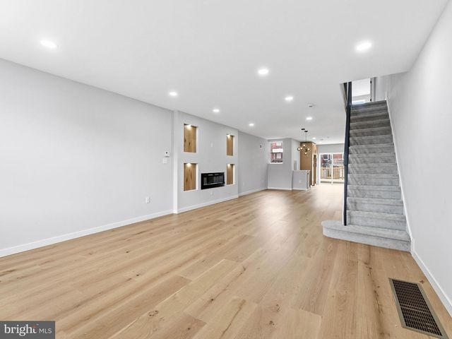 2371 78TH AVE, Philadelphia, PA 19150