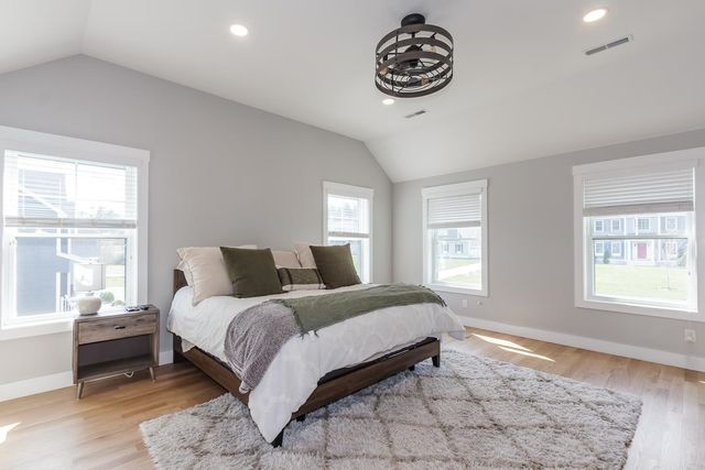 18 Caymus Ridge, Salem, NH 03079