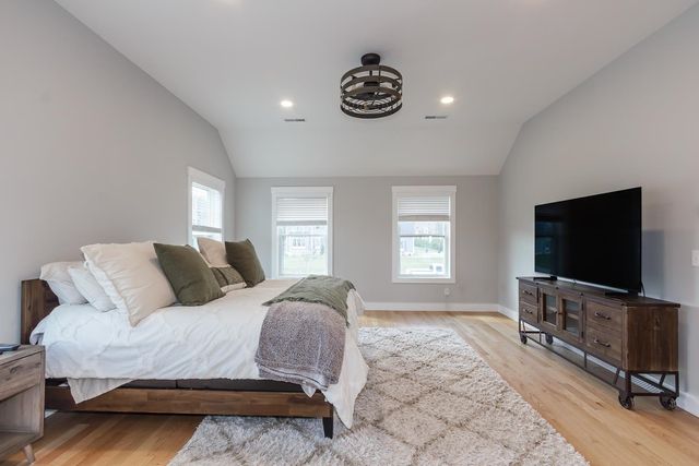 18 Caymus Ridge, Salem, NH 03079