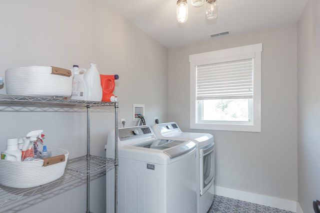 18 Caymus Ridge, Salem, NH 03079
