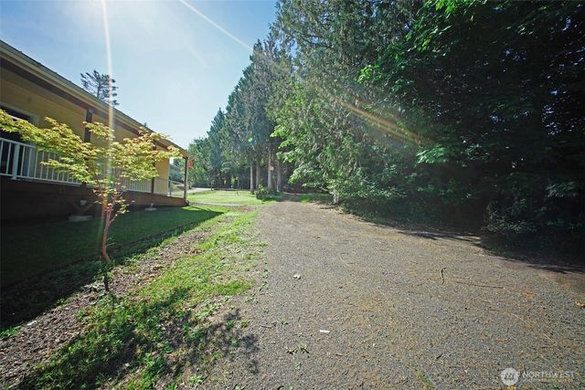 1840 SE Crescent Drive, Shelton, WA 98584