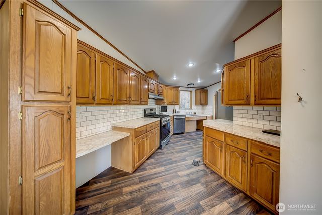 1840 SE Crescent Drive, Shelton, WA 98584