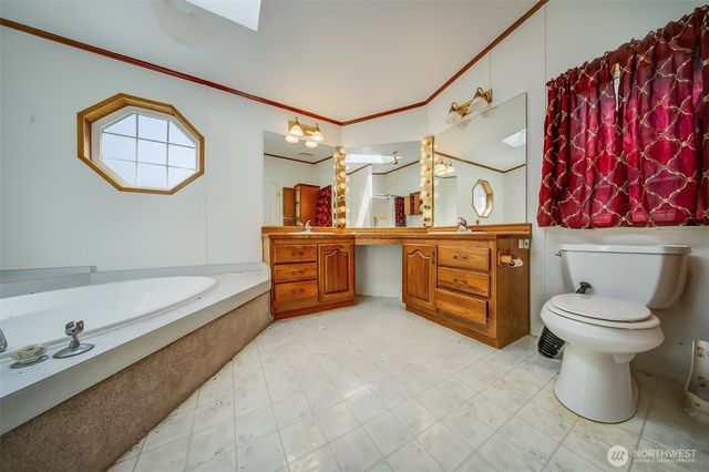 1840 SE Crescent Drive, Shelton, WA 98584
